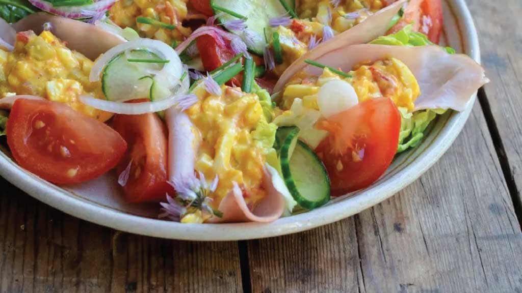 Egg Salad Lettuce Wraps